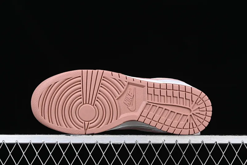 All categories Nk SB Dunk Series Nk SB Dunk Low Low-top sneakers Nk Dunk SB Low Pink Rose SB Dunk Series low-top casual sports skateboard shoes DH7577-001